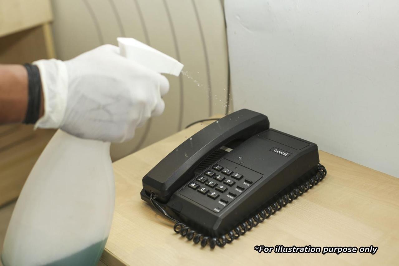 גורגאון Collection O Hotel Aditya Palace Near Leisure Valley Park מראה חיצוני תמונה