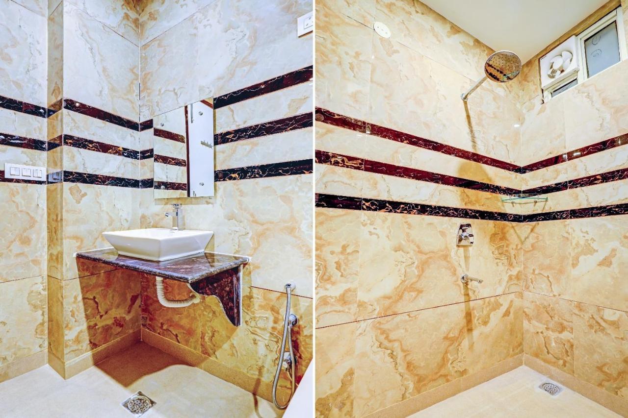 גורגאון Collection O Hotel Aditya Palace Near Leisure Valley Park מראה חיצוני תמונה